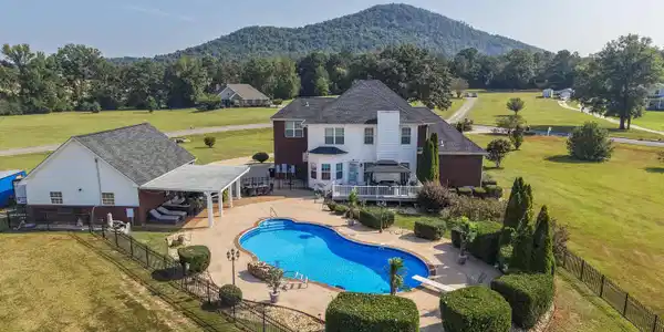 277 LAKE CHARLES DRIVE
