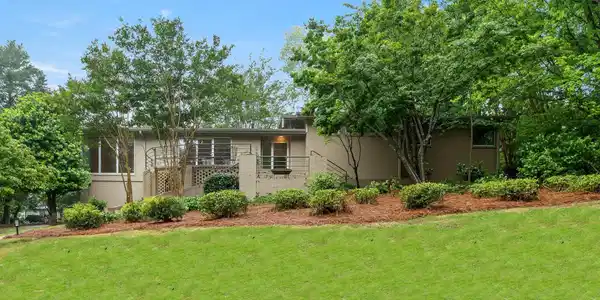 208 ALPINE CIRCLE
