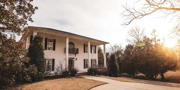 4814 WAR EAGLE DRIVE
