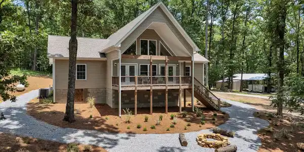 84 RUSTIC OAKS DRIVE
