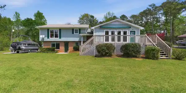 325 N RIVER ROAD