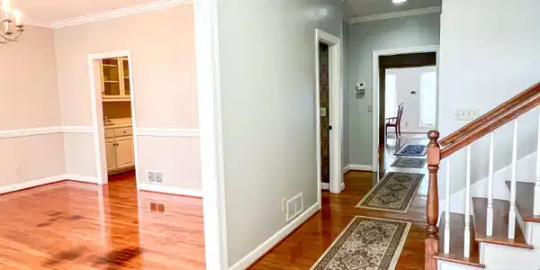 Image 4: Hallway