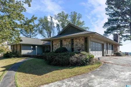 2423 MONTE VISTA DRIVE