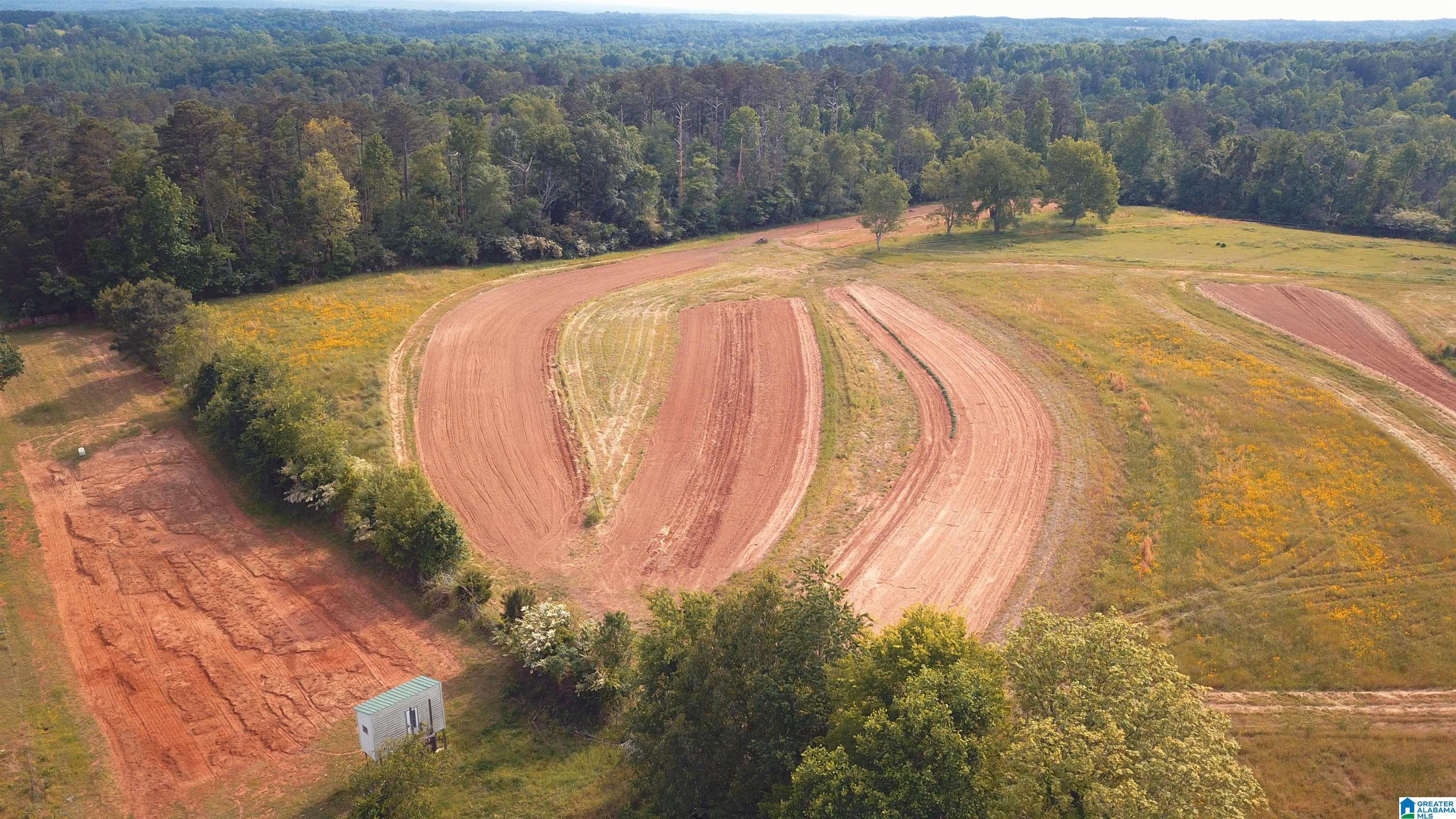 Image 4: Set up to harvest crops and deer hunt