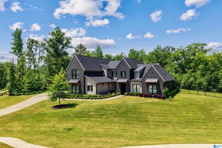 1000 EVERETT CIRCLE
