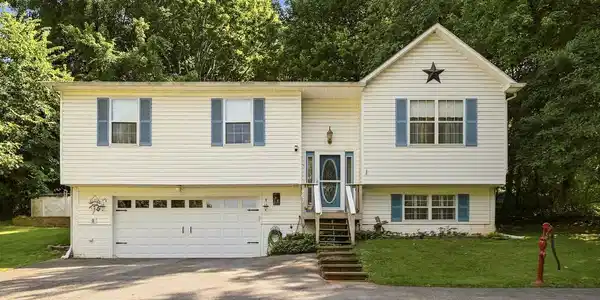 461 ROME BEAUTY DRIVE