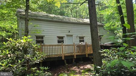 212 THICKHEAD MOUNTAIN ROAD