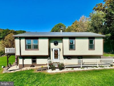 32 LITTLE POND LANE