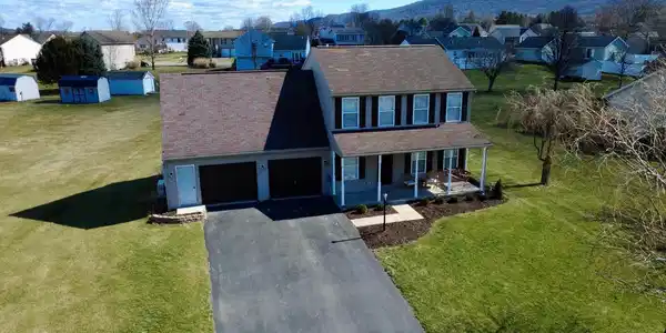 316 MEADOW LANE