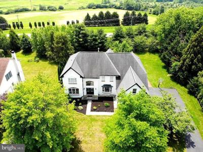 8 CORBIN DRIVE