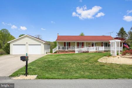 34 FRUITWOOD TRAIL