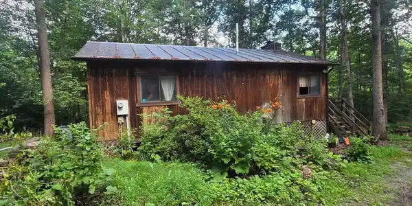 9833 IDAS LANE
