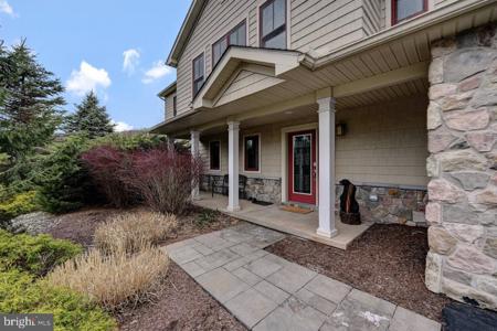 113 LONGVIEW DRIVE