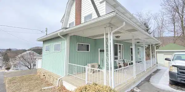 1 RIDGE STREET