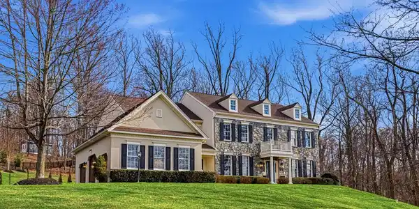 41297 DUTTON COURT