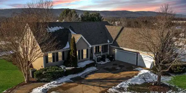 14387 RICHARDS RUN