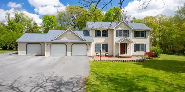426 APPIAN WAY