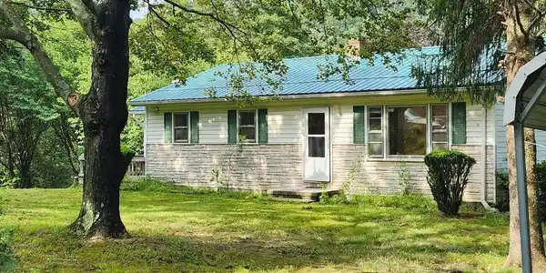 2445 BEAR WALLOW HOLLOW ROAD