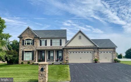 202 SUMMER BREEZE LANE