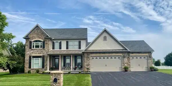 202 SUMMER BREEZE LANE