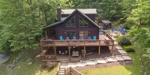 155 BASSWOOD WAY