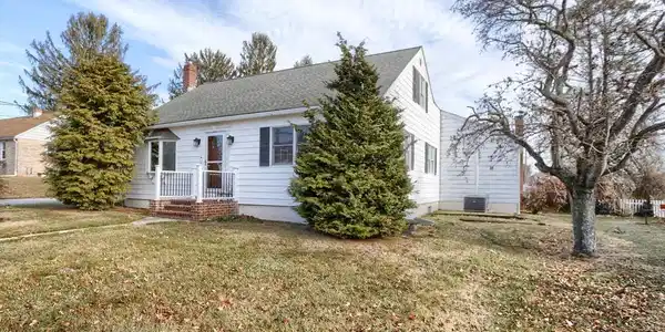 302 PARK ROAD