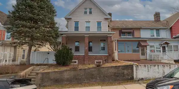 270 LEHIGH AVENUE