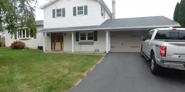 15 SUSAN DRIVE