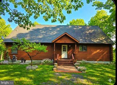 1052 PARKSIDE DRIVE