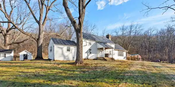 3671 HALFWAY ROAD