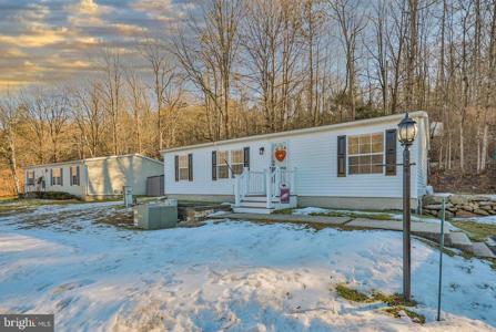 1215 BLUE MOUNTAIN CIRCLE
