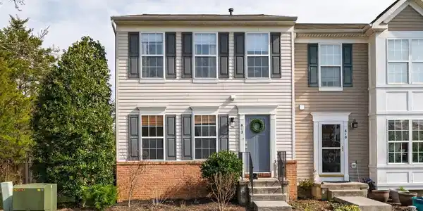 612 FRONTIER FORT LANE