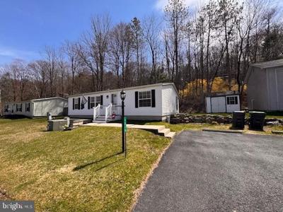 1215 BLUE MOUNTAIN CIRCLE
