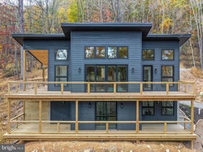 933 TIMBERLINE DRIVE