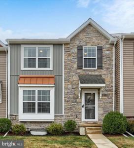 5545 LAUREL VALLEY LANE