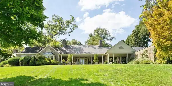 2573 ZULLA ROAD