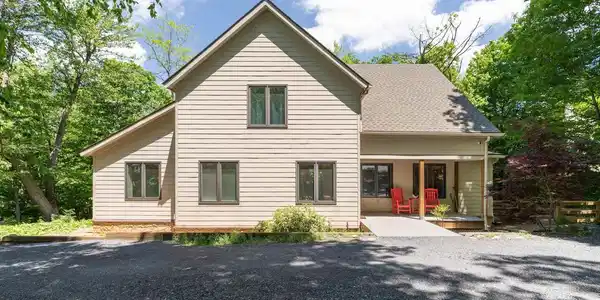 1244 BLUE RIDGE DR