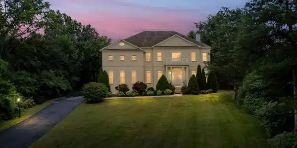 103 SOUTHERN DRIVE