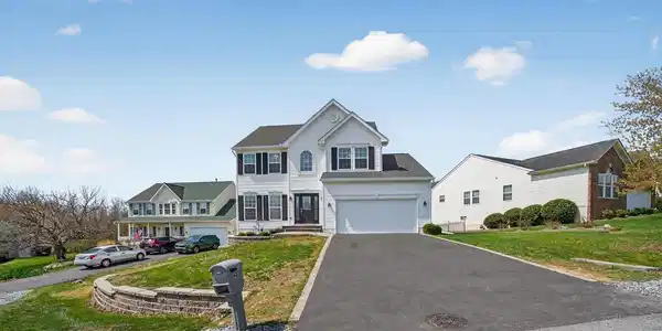 62 NIBLICK COURT