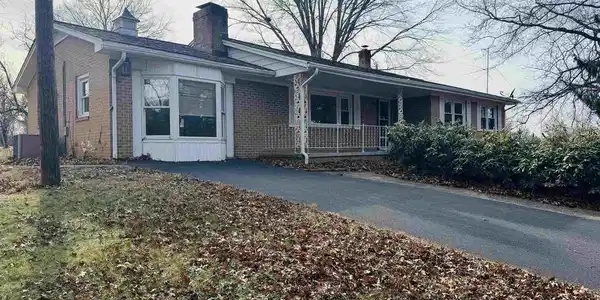 87 MINE BRANCH RD