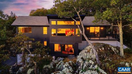 549 DEVILS KNOB LOOP