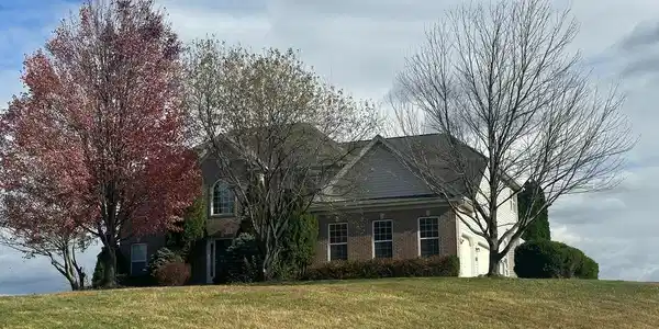 1205 SUMMERSWOOD DRIVE