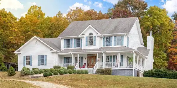 695 WHIPPOORWILL LANE