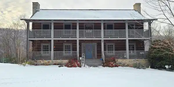 2482 POPLAR DR