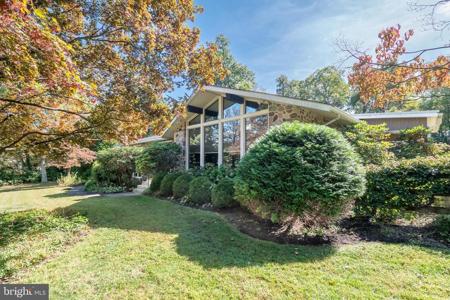 2018 PEPPERMINT ROAD