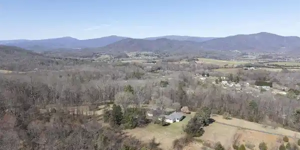 247 RAPIDAN CHURCH LN
