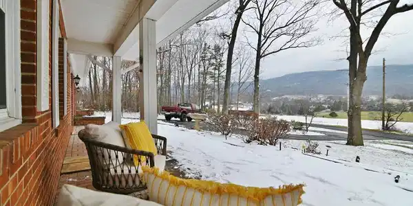 2148 ALONZAVILLE ROAD