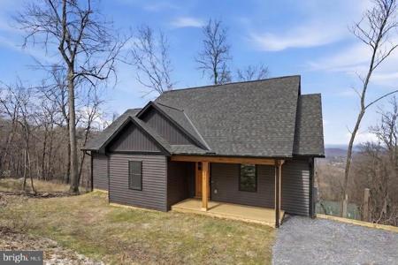 377 WINDY WAY