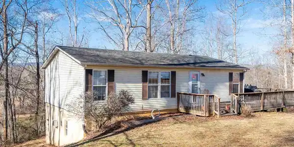 466 JONQUIL RD