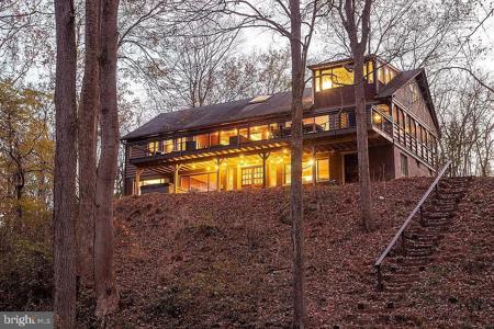 590 HUNTERS CAMP RD